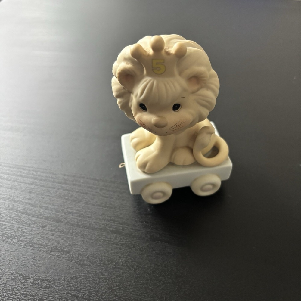 Vtg Precious Moments 5th Birthday Train Lion Figurine 4"